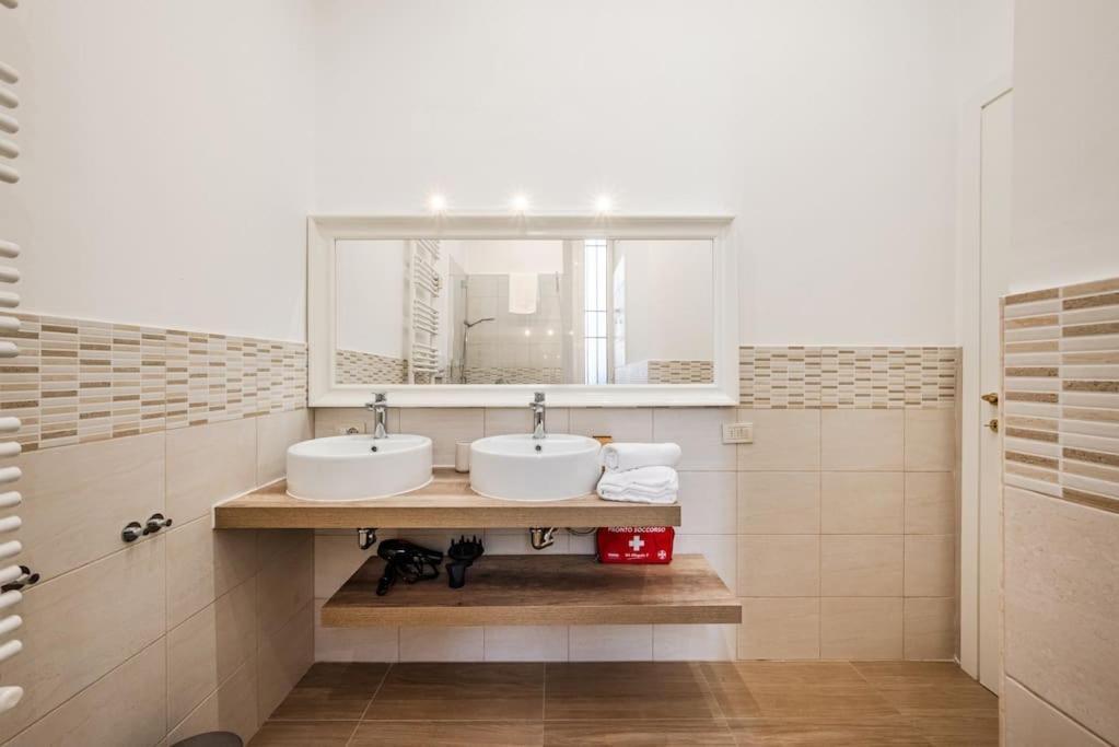 Centrale'S Nest - Elegant Apt Close To Central Station 밀라노 외부 사진